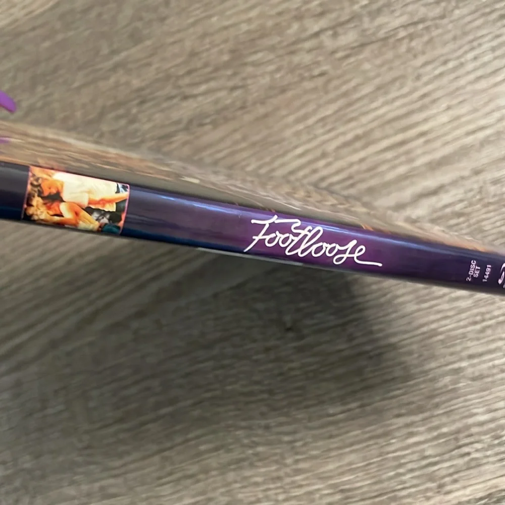 Footloose (2011) DVD/Blu-ray / BUNDLE AND SAVE ON MOVIES - Picture 6 of 11